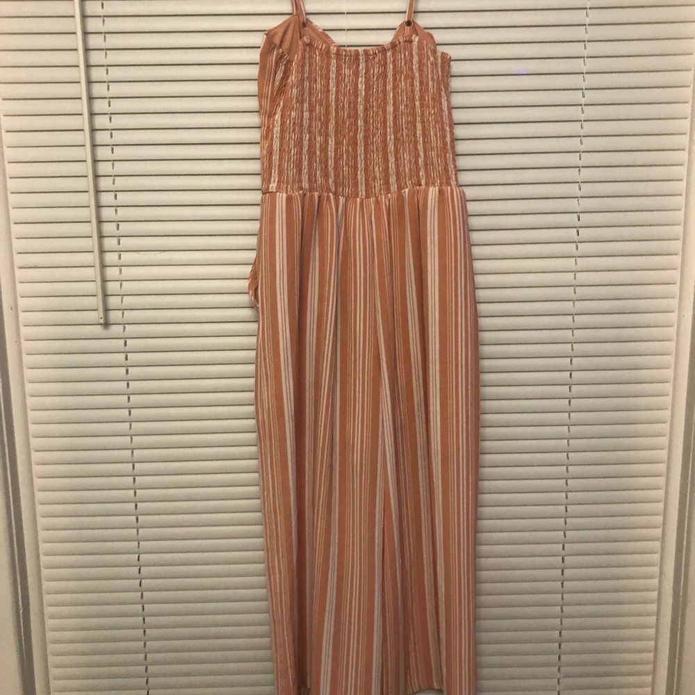 romper - Picture 2 of 2